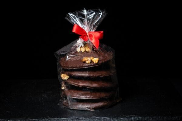 Elisenlebkuchen mit dunkler Schokolade und Walnuss