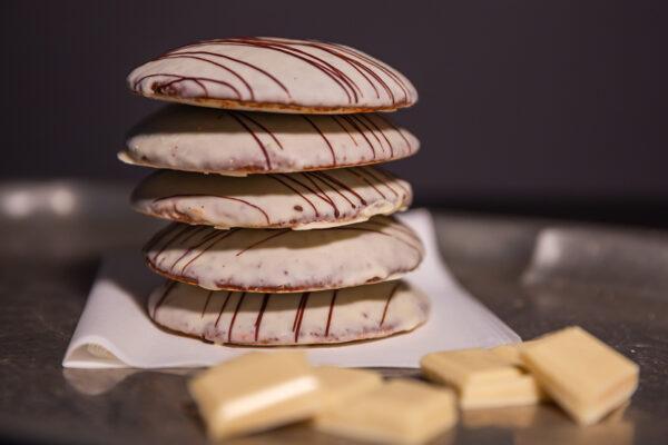 Elisenlebkuchen mit weißer Schokolade – Bild 2